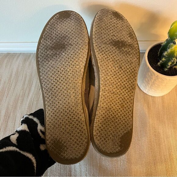 TOMS Womens Classic, Grey, stripe, Slip-Ons University shoes, size 8.5 - Picture 12 of 15